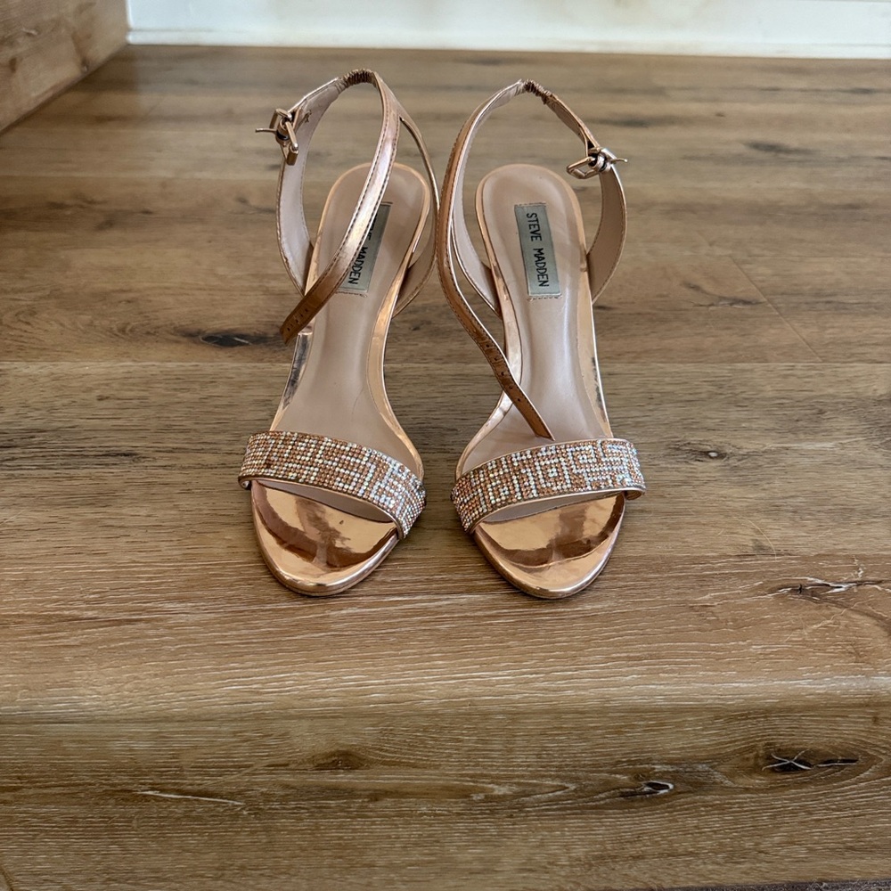 Steve Madden Metallic Rose Heels